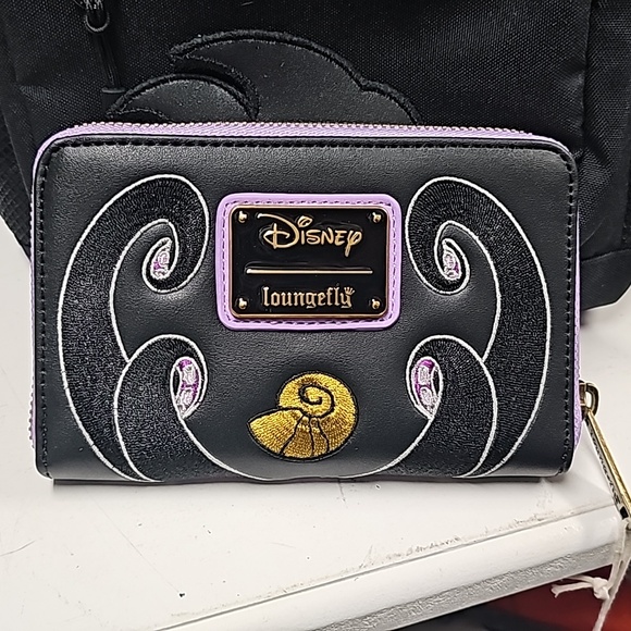 Loungefly sequin ursula mini backpack and wallet - Picture 2 of 5